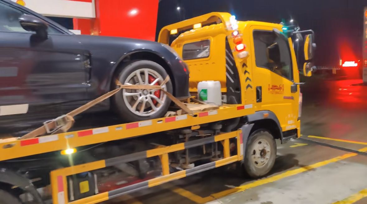 佳木斯行车途中遇到突发状况该如何呼叫道路救援？